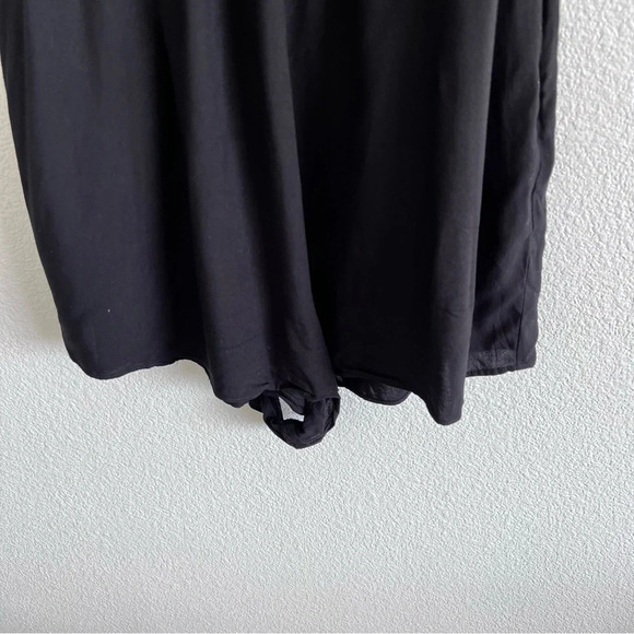 ASOS DESIGN off shoulder ruffle playsuit with shirring - Picture 4 of 12